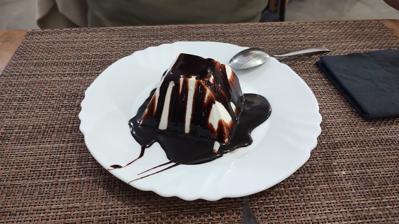 Dolce — Panna Cotta al cioccolato